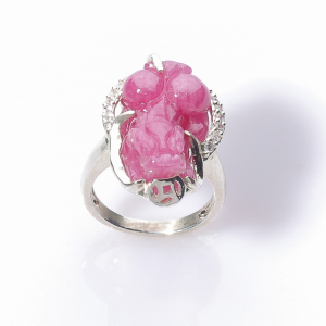 Nhẫn Tỳ Hưu Ruby