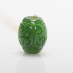 Mặt Đá Ngọc Bích Nephrite Với Thiết Kế Lu Thống