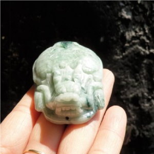 Long quy ngọc phỉ thúy trấn trạch hưng gia