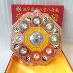 Bát quái gỗ cẩn hột