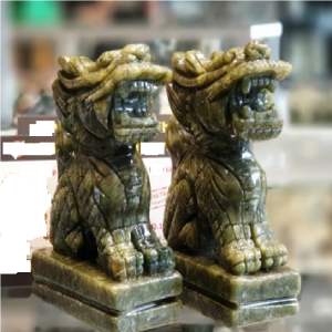 Kỳ lân đá lam ngọc ngồi chiêu tài hóa sát